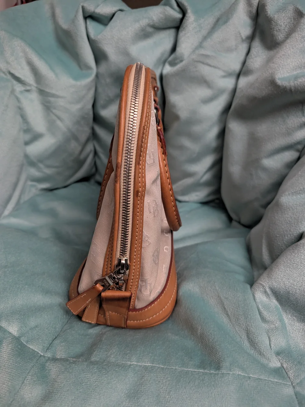 Dooney & Bourke dooney bourke